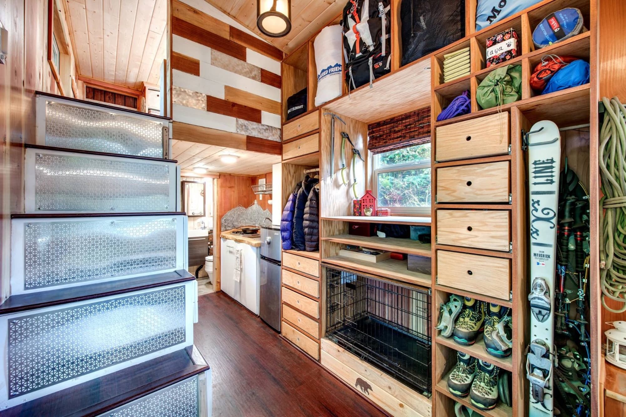 Engineer Couple Designs Incredible Off-Grid Tiny Home – Tiny House